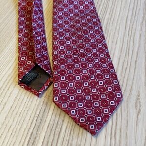 Imani Uomo Neck Tie Geometric Print Silk Touch Microfiber Red